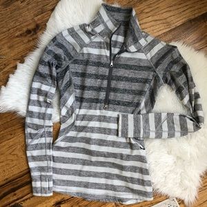 Lululemon 1/2 Zip Gray Pullover Long Sleeve Top 4
